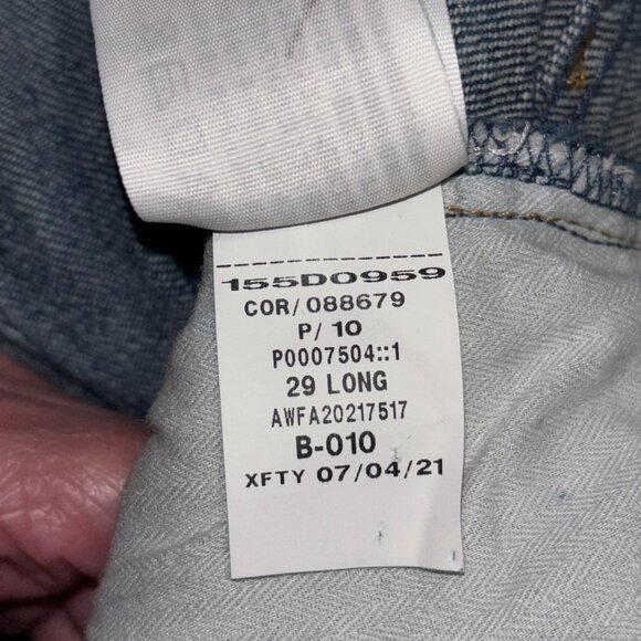 Abercrombie & Fitch Ultra High Rise Vintage Flare Jeans in Dark Wash, Size 29L - Picture 5 of 5